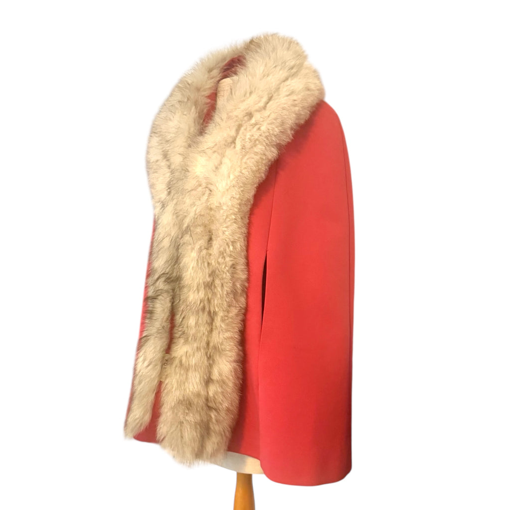 1960’s Lilli Anne Cape w/Fur Trim