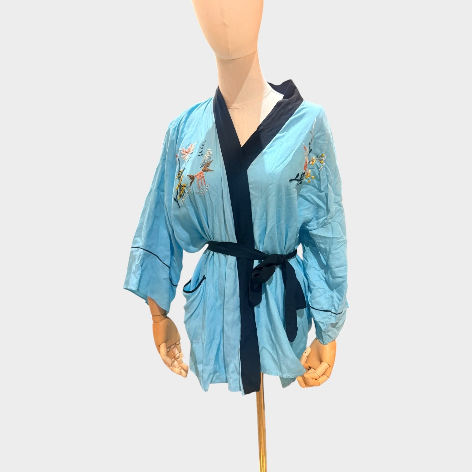 1940s embroidered kimono style top