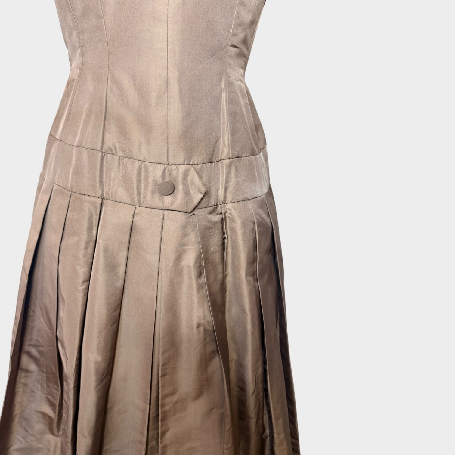 1940s Champagne Taffeta Cocktail Dress | New Look Fit & Flare Party Dress with Covered Buttons