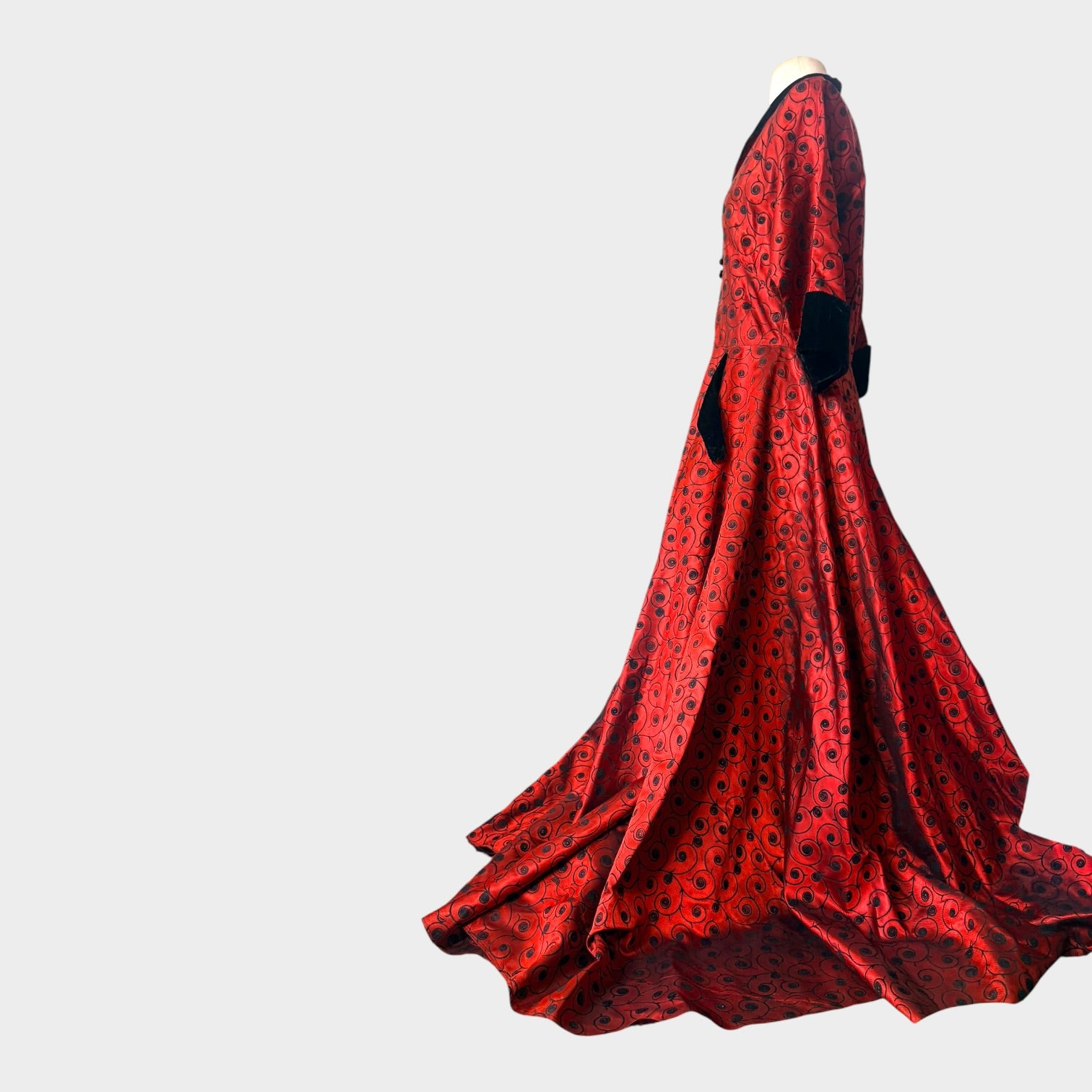 Vintage 1940s Crimson Satin Hostess Gown | Black Velvet Trim Novelty Print Glamour Robe