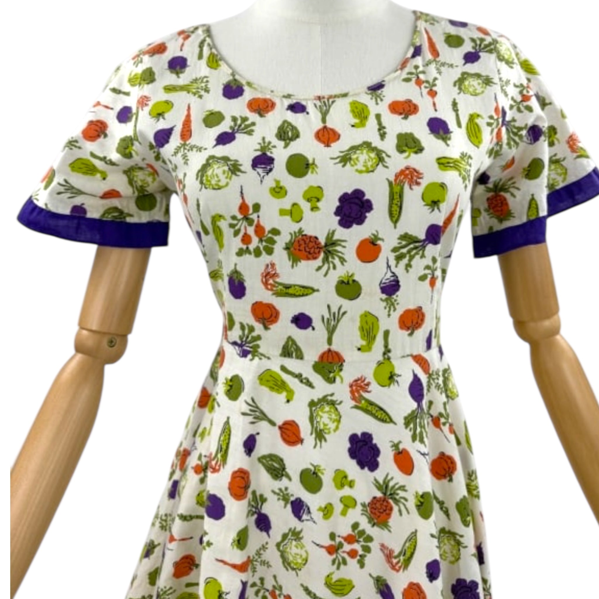 Vintage 1940s Cotton Vegetable Print Short Sleeve Sundress