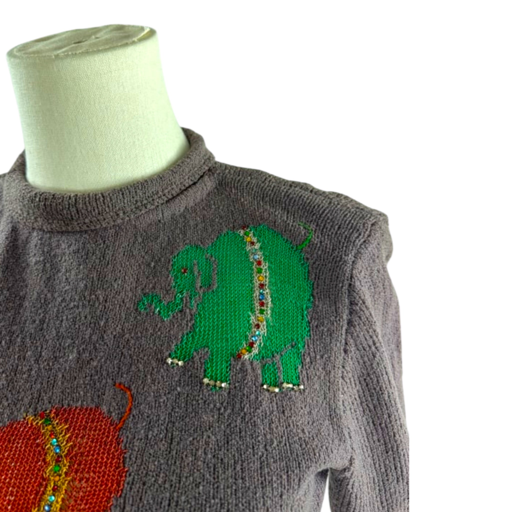 1930s-1940s Mimi Pearce Hand-Embroidered Elephant Knit Sweater Set