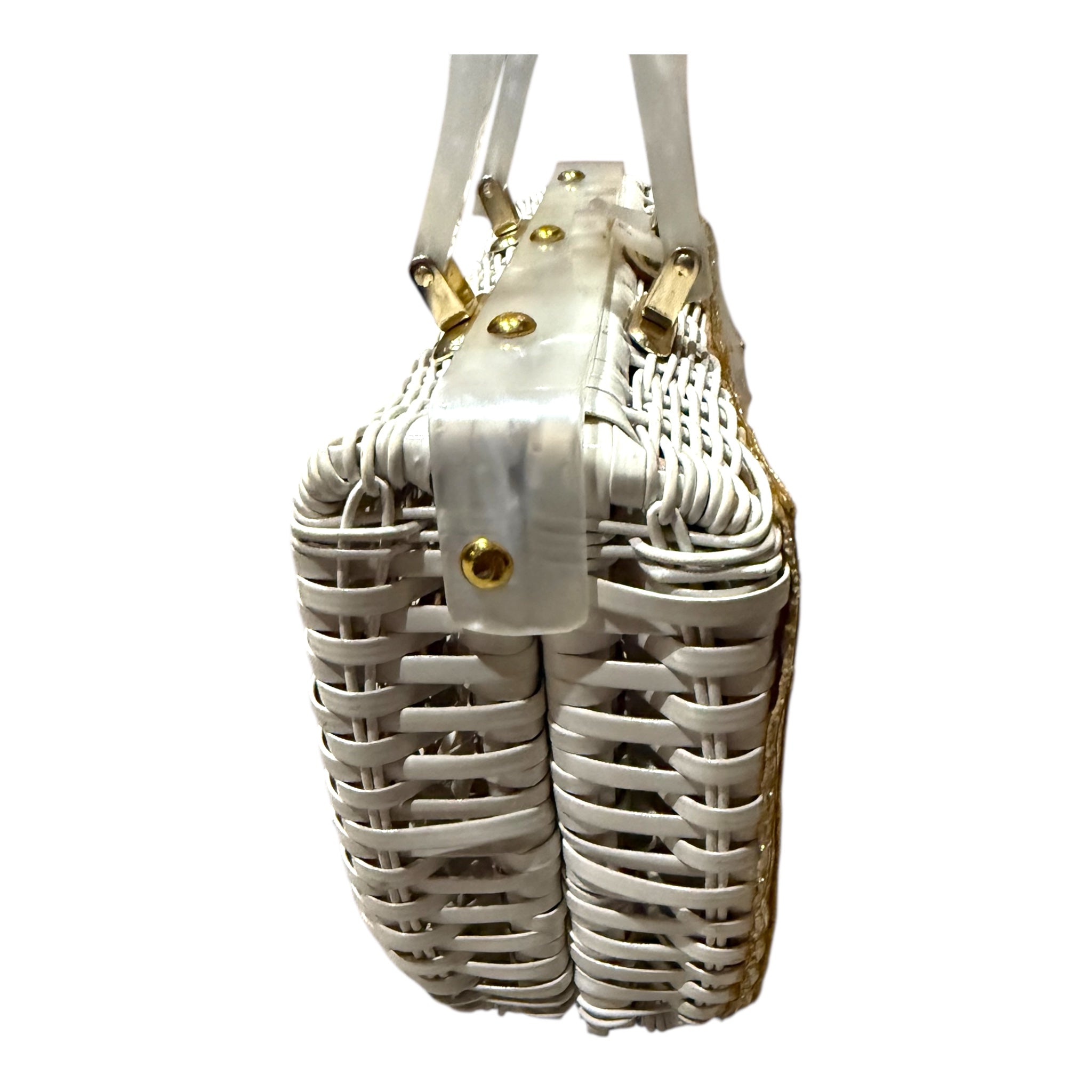 1950s-60s Seashell Floral White Wicker Basket Purse with Lucite Handles