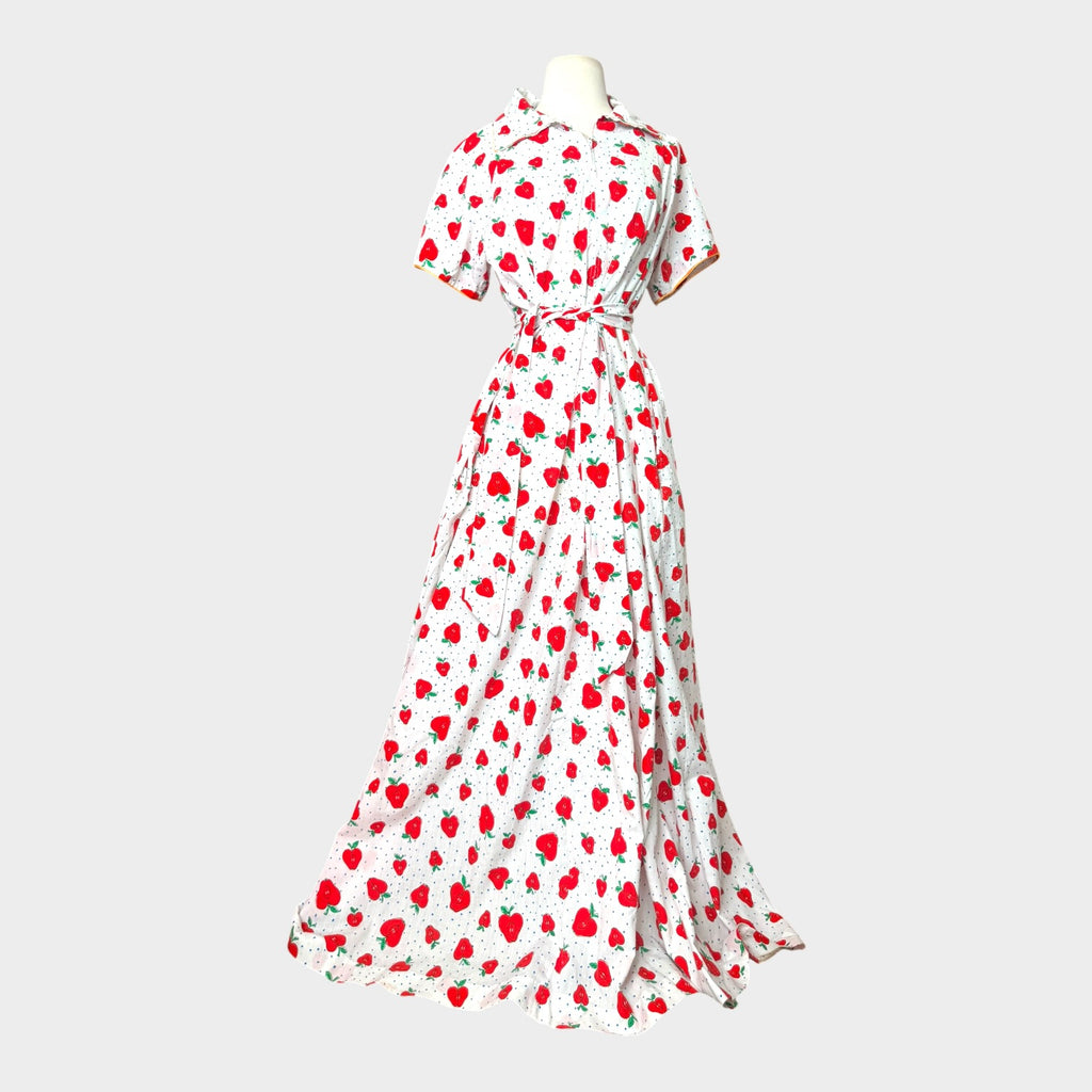 1970s David Brown Cotton maxi dress novelty apple print