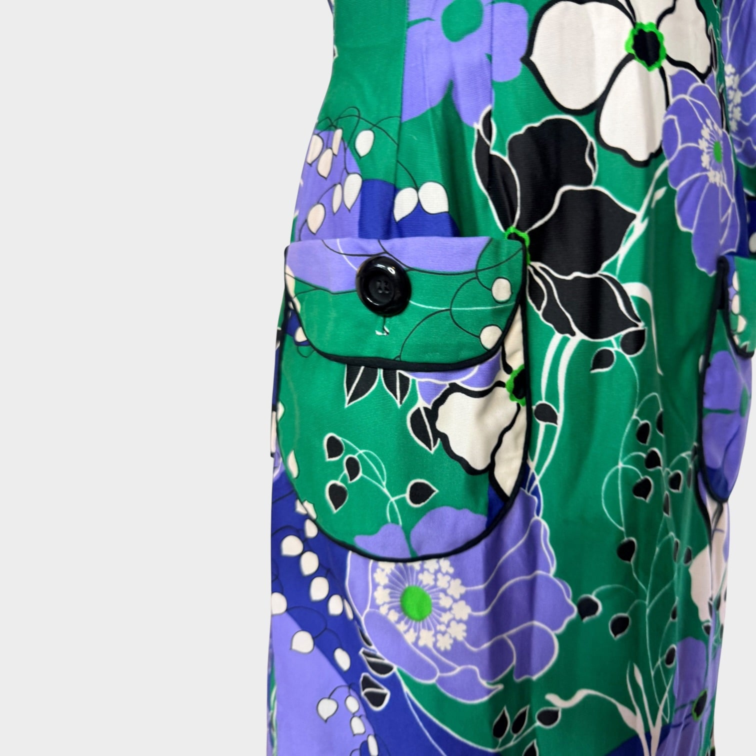 Vintage 1970s Mod Floral Maxi Dress | Bold Graphic Print with Novelty Buttons & Patch Pockets