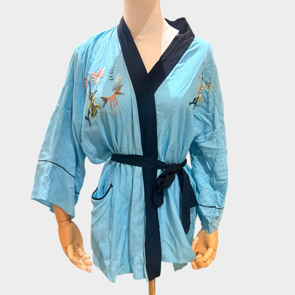 1940s embroidered kimono style top