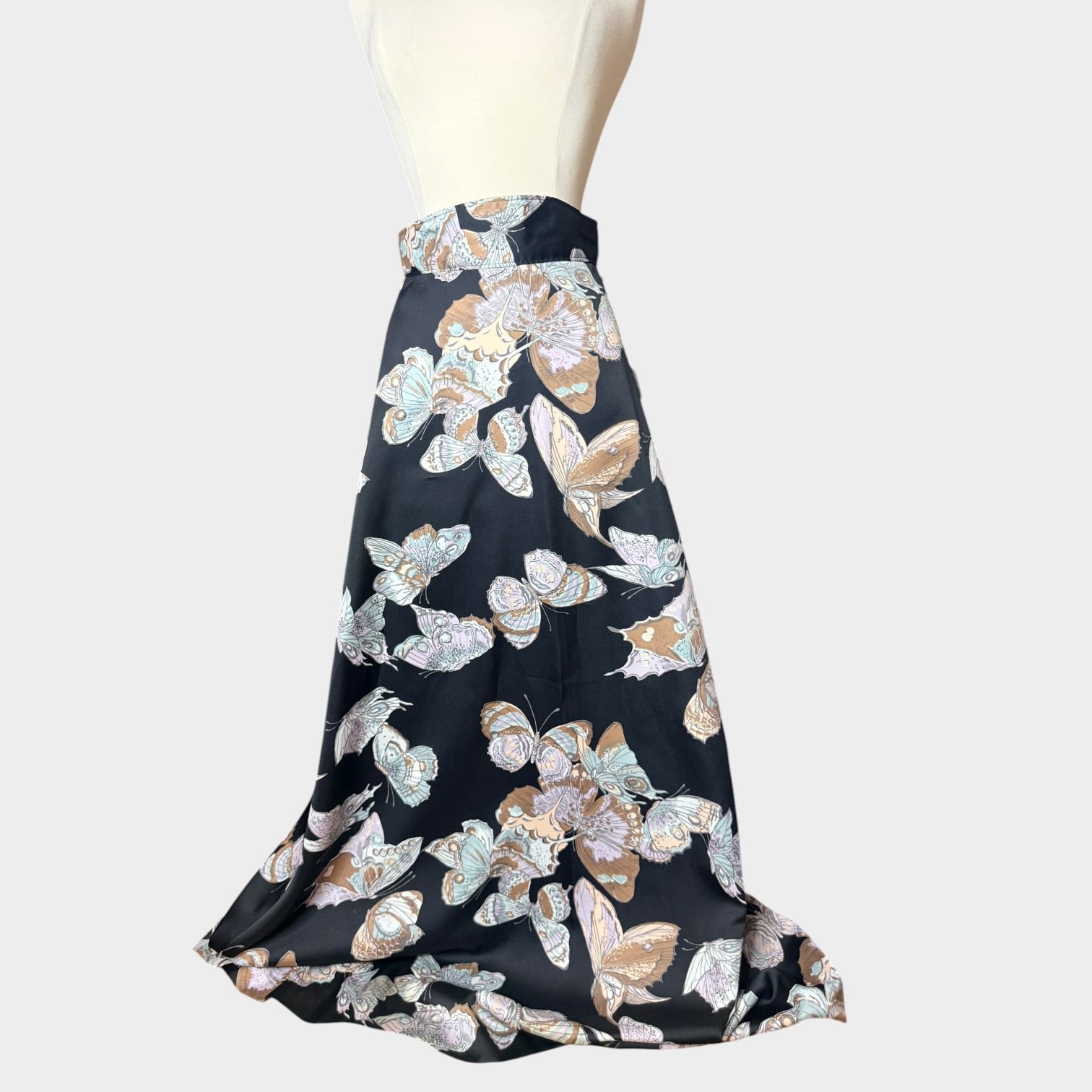 1970s Butterfly Print Maxi Skirt Set | Novelty Print Two Piece Ensemble