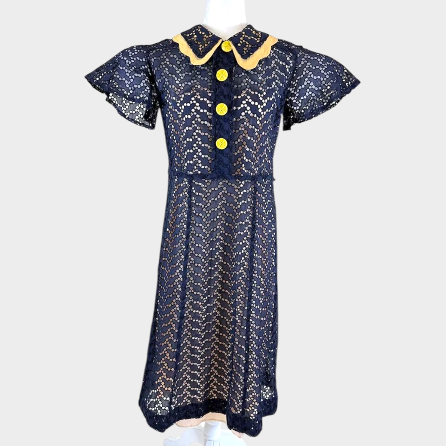 Vintage Late 1940s Cutwork Daydress